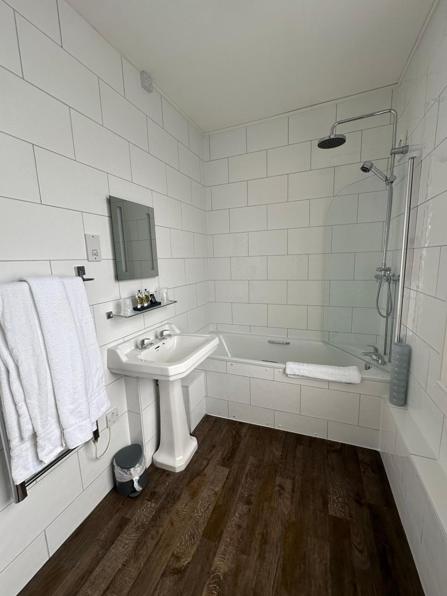 The White Hart Hotel Welwyn Esterno foto